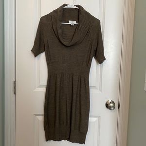 LOFT short sleeve, brown sweater dress